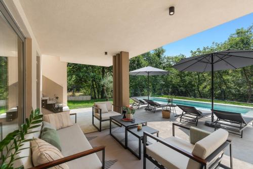 Luxury Forest Villa with Heated Pool in Istria