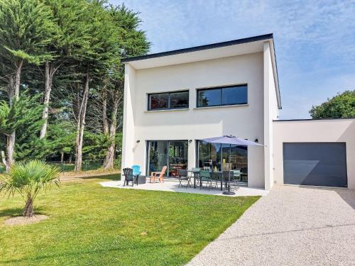 Holiday Home Charme de la Plage du Rouvran by Interhome