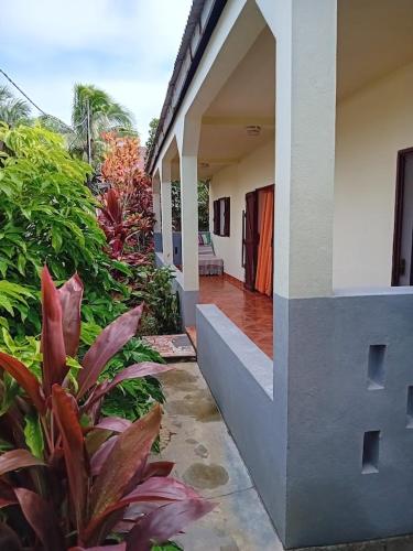 Maison avec jardin 3 chambres - Foulpointe - Madasgascar
