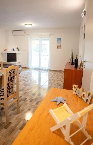 Gedeon Aparmanház I Földszint