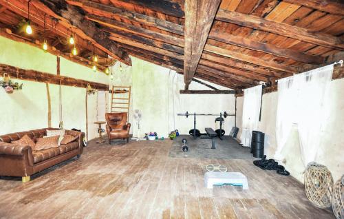 Gallery image of Gorgeous Home In Chalabre With Wifi in Chalabre