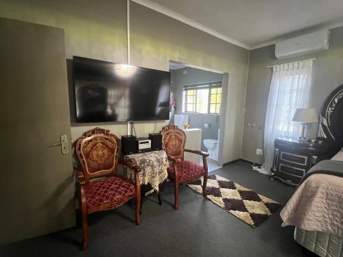 Et tv og/eller underholdning på Al-Pat