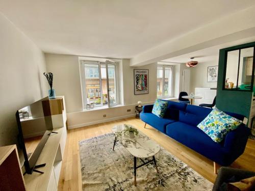 Amazing flat facing Bon Marché