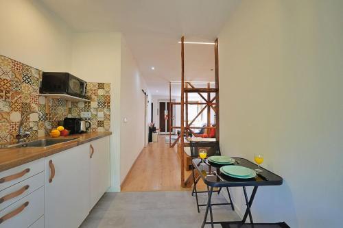 Mbird LX Yard Studio