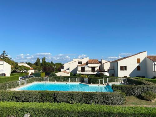 Apartment Moulin de la Brunette-6 by Interhome