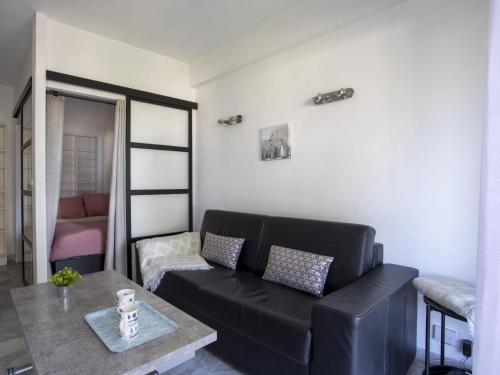 Apartment Le Persépolis by Interhome