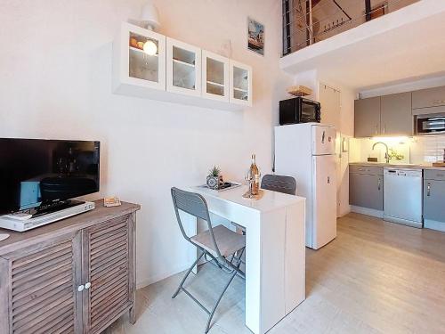 ヴォー・シュル・メールにあるApartment Les Jardins de l'Océan-43 by Interhomeのギャラリーの写真