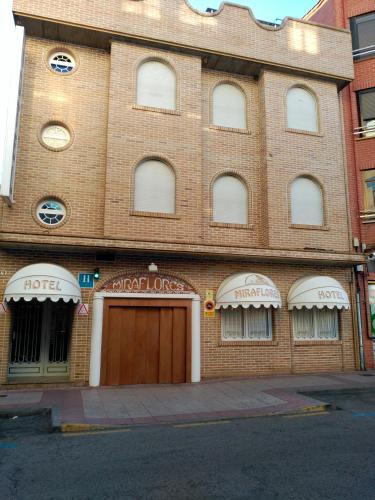 Hotel Miraflores, Alcobendas – Bijgewerkte prijzen 2023