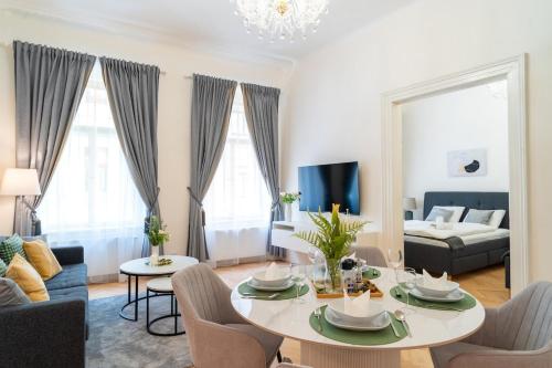Crystal Apartment in Center of Prague