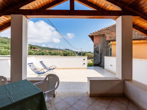 Μπαλκόνι ή βεράντα στο Apartment Rosmarino by Interhome