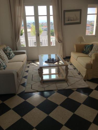 Photo de la galerie de l'établissement Mic el da, au Cannet