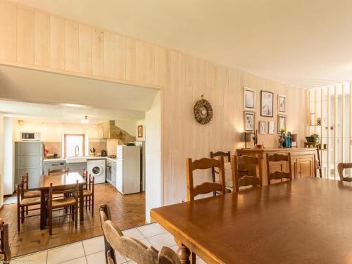 Chez Milo - FR-1-583-416