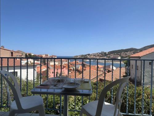 Maison Méditerranéenne 2 Pers avec Garage - FR-1-225C-178