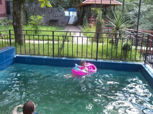 Φωτογραφία από το άλμπουμ του Holiday home in Tkhilnari #1, #2, #3, #5 σε T'khilnari