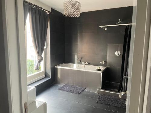 Koupelna v ubytování Duplex centre bruxelle