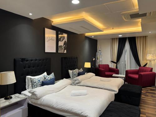 Gallery image of Goldcrest Luxe Living - 5 Star Serviced Apartments, DHA Lahore in Lahore