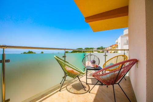 Sea Sparkle Luxury Apartment