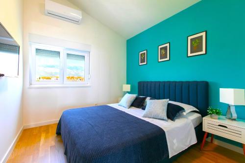 Sea Sparkle Luxury Apartment