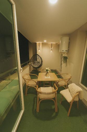 Gallery image of Goldcrest Luxe Living - 5 Star Serviced Apartments, DHA Lahore in Lahore