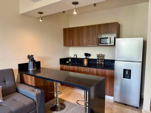 Dapur atau dapur kecil di Loft apartment in a private condominium