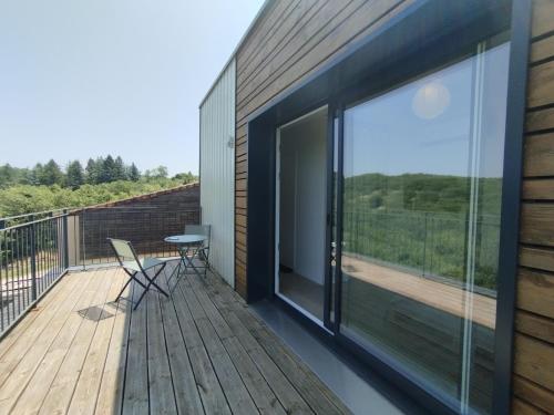 Balkón nebo terasa v ubytování Le Rocamadour, duplex éco-conçu, 2 terrasses privatives