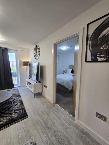 Mega9 Luxury 2Bedrooms Apartment - 2Baths, 2Toilets photo 22