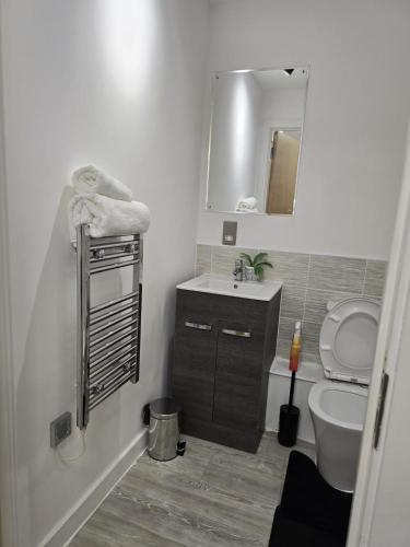 Mega9 Luxury 2Bedrooms Apartment - 2Baths, 2Toilets photo 23