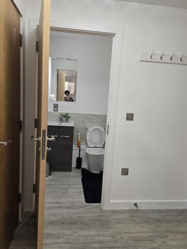 Mega9 Luxury 2Bedrooms Apartment - 2Baths, 2Toilets photo 28
