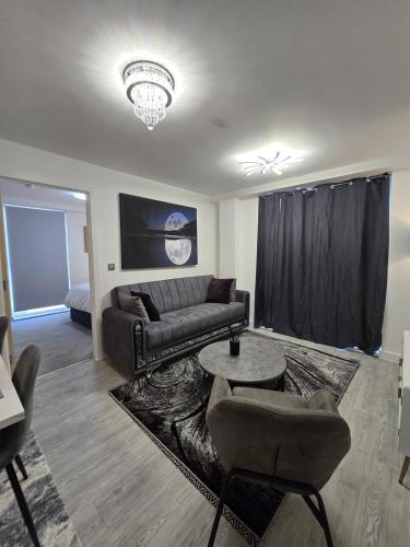 Mega9 Luxury 2Bedrooms Apartment - 2Baths, 2Toilets photo 31