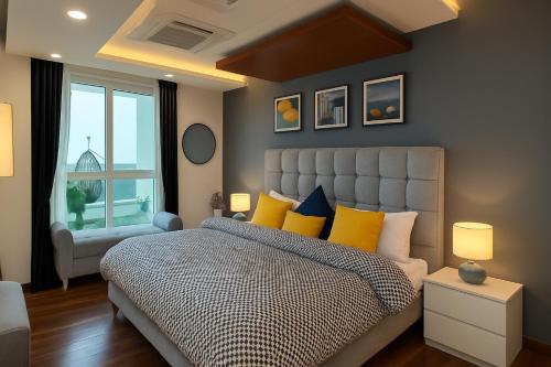 Gallery image of Goldcrest Luxe Living - 5 Star Serviced Apartments, DHA Lahore in Lahore