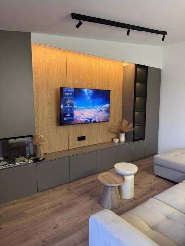 Artemis Poolhouse Apartments