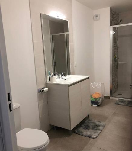 Photo de la galerie de l'établissement Colocation, à Thonon-les-Bains