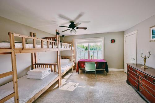 Voodi või voodid majutusasutuse EcoSun Hostel - Female-Only toas