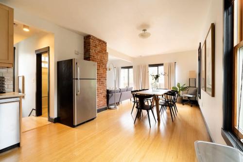 Η κουζίνα ή μικρή κουζίνα στο Cozy Scandinavian Loft - Espresso & Boutiques