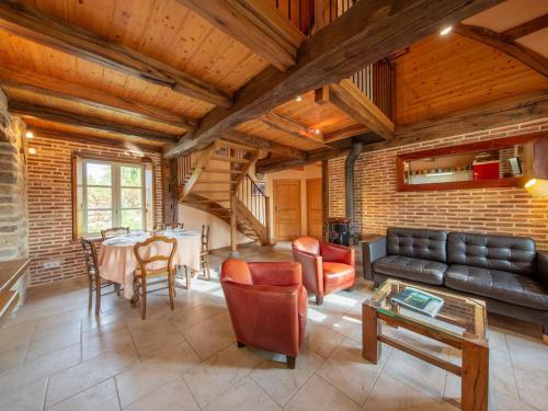 Gîte rural de charme avec sauna, forêt à proximité et prairie avec chevaux - FR-1-590-119