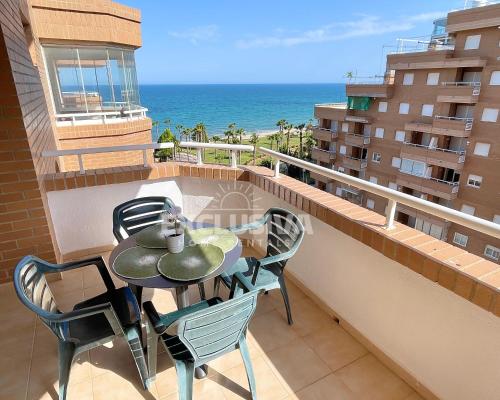 Marie Home, 1ª Línea, Magic World