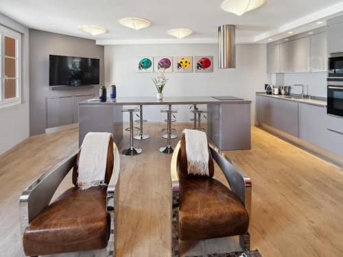 Photo de la galerie de l'établissement Charming apartment- 2BR- 4P- Saint-Tropez, à Saint-Tropez