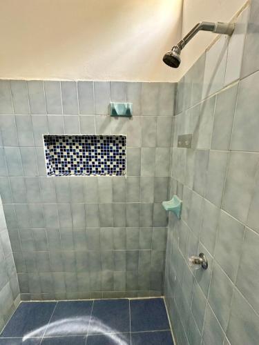 Ένα μπάνιο στο Cabañas del Roda