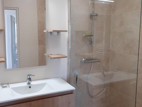 Appartement 2 pièces climatisé avec garage à Sainte-Maxime
