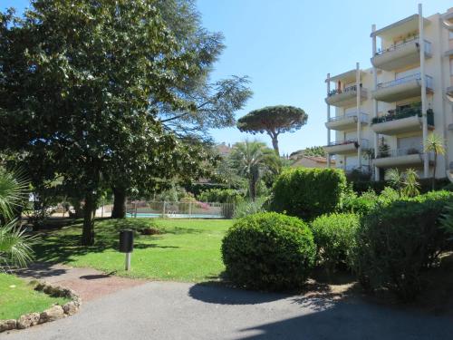 Appartement 2 pièces climatisé avec garage à Sainte-Maxime