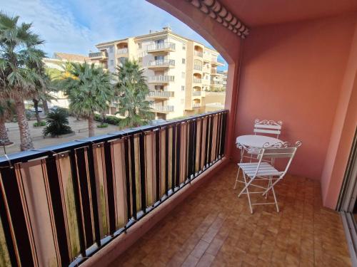 Appartement 3 pièces avec piscine et parking à Sainte-Maxime