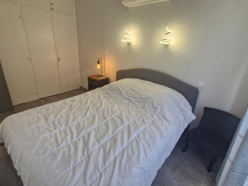 Appartement climatisé 2 pièces avec vue mer, centre-ville Sainte-Maxime, animaux acceptés
