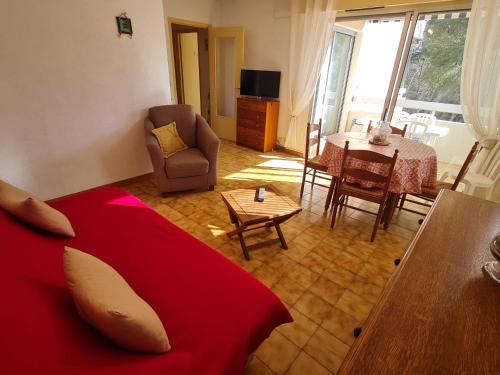 Appartement 2 pièces climatisé, parking, centre Sainte-Maxime, proche plages