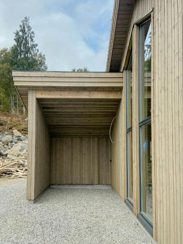 Φωτογραφία από το άλμπουμ του Cabin Embraced By Extrairdinary Nature σε Hafslo