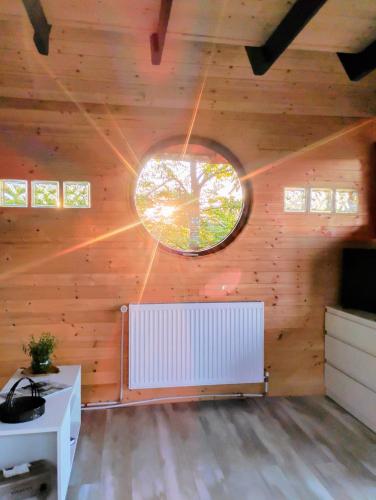 Foto sihtkohas Bradu asuva majutusasutuse 479 Tiny House, Domeniul von Agodt galeriist
