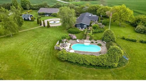 Gallery image of Beautiful Log House With A Pool In South Funen in Vester-Skerninge