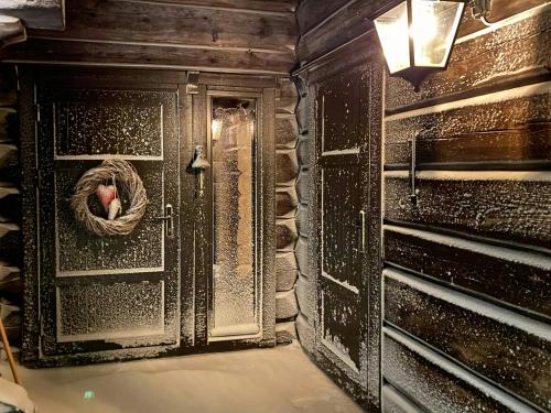 Φωτογραφία από το άλμπουμ του Large Log Cabin, Ski Fun Near Dagali σε Dagali