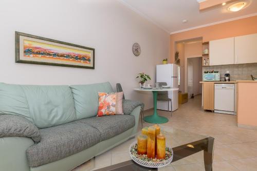 Artemis Apartment
