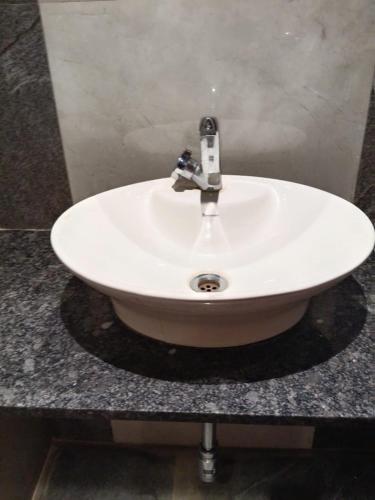 Foto da galeria de Hotel Dhanashri em Sholapur