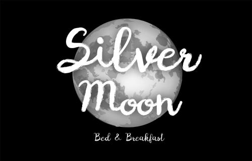 a silver moon with the words silver moon bed and breakfast at Silver Moon Bed & Breakfast in Voorschoten